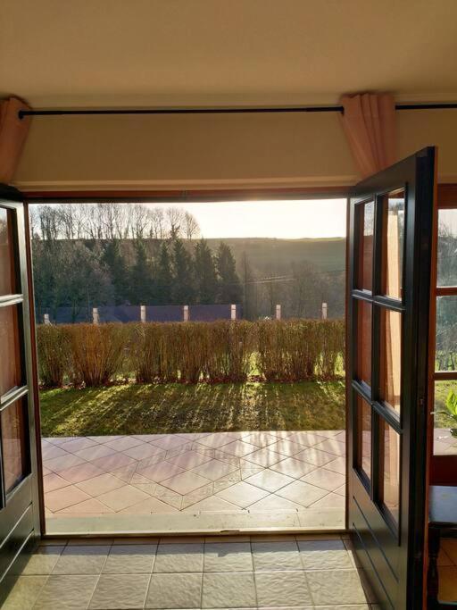 Ferienwohnung Casavitis Erholung Am Weinberg Lontzen Exterior foto