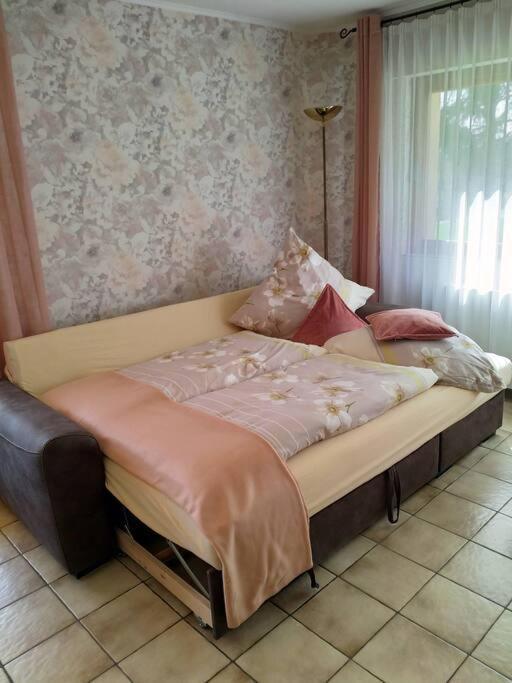 Ferienwohnung Casavitis Erholung Am Weinberg Lontzen Exterior foto